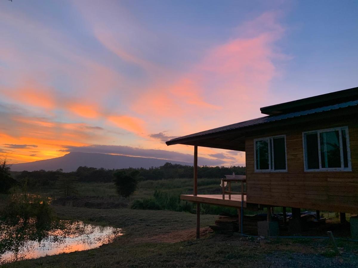 ฟาร์มแกะภูกระดึง Waraporn Valley Ban Nong Tum Exterior foto